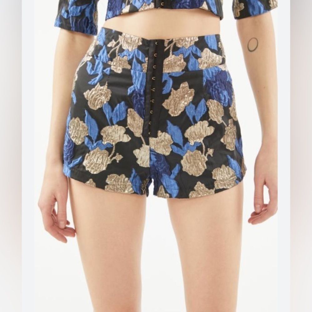 For Love & Lemons Montmartre Brocade Shorts Size Medium